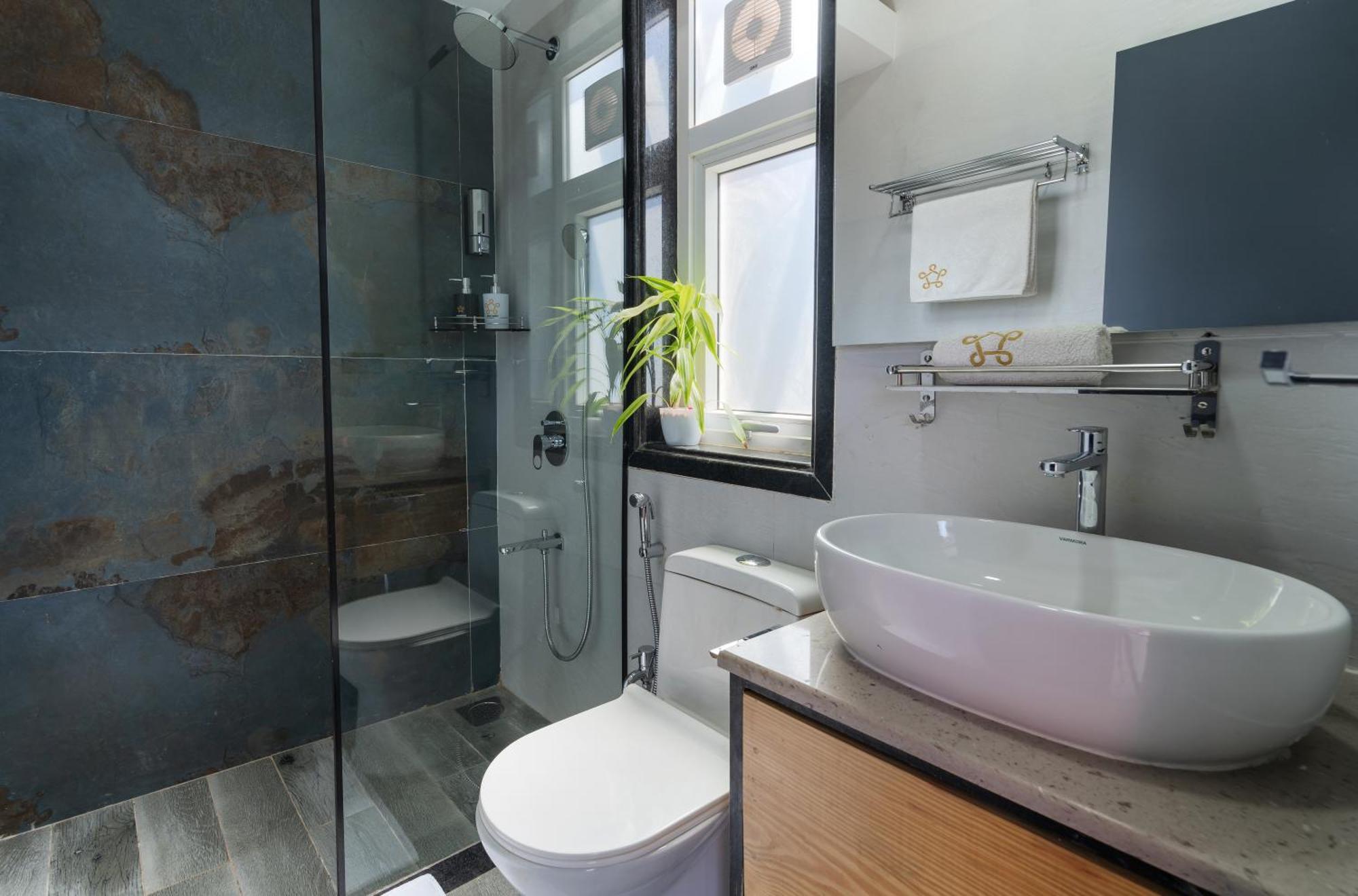 Saffronstays Calvin - 3 Bedroom Pool Villa In Лонавала Екстериор снимка