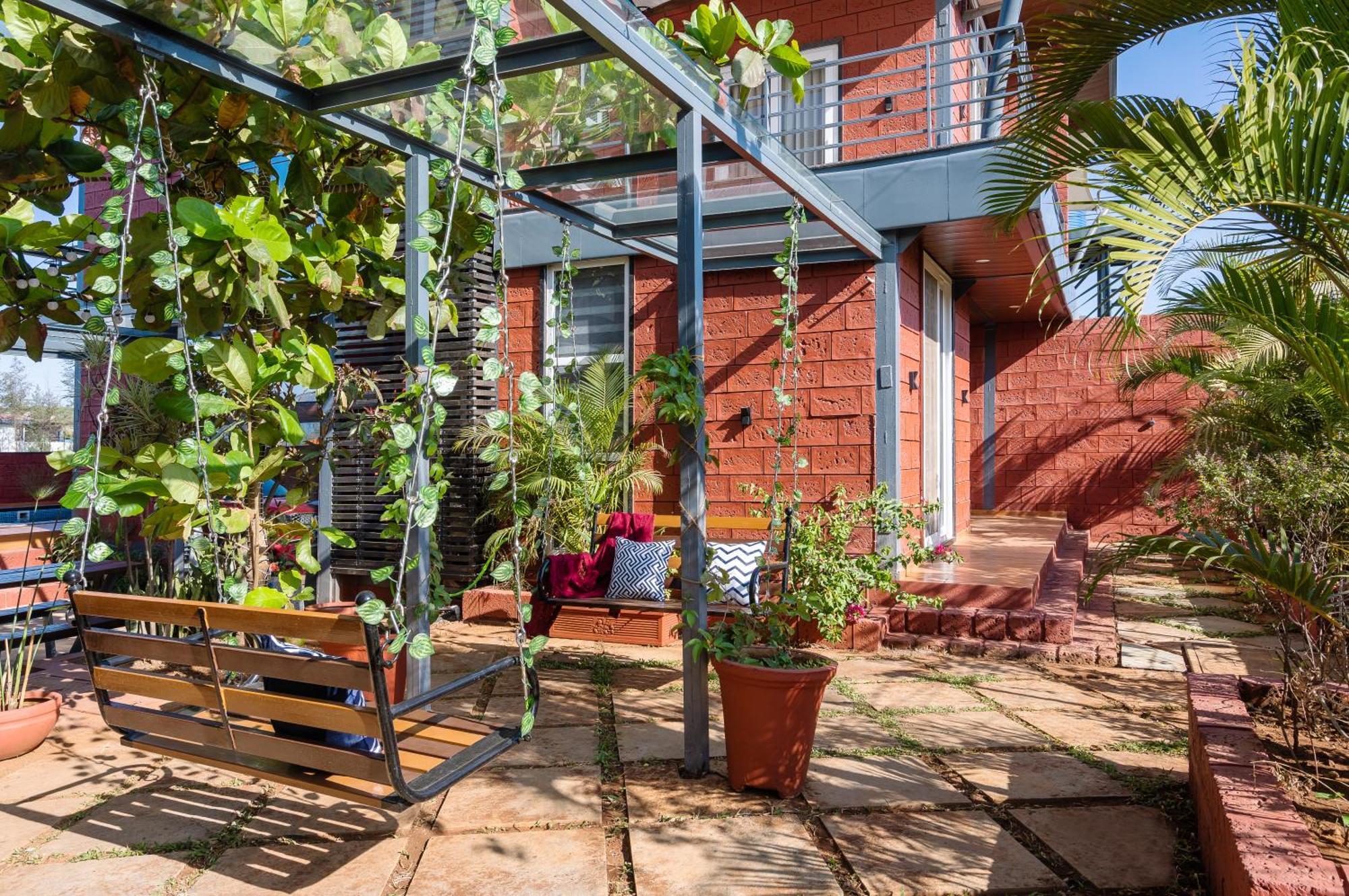 Saffronstays Calvin - 3 Bedroom Pool Villa In Лонавала Екстериор снимка
